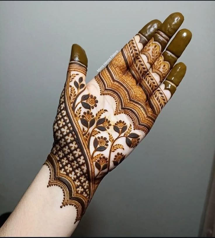 Nepali Teej mehndi design